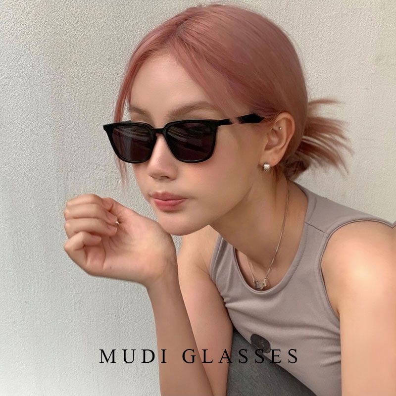 防紫外线小脸方框墨镜女款高级感