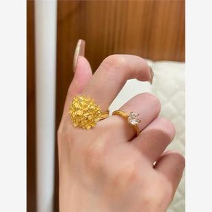 绣球花戒指女款新中式复古黄金色花塔戒指婚嫁戒花朵环仿真假三金