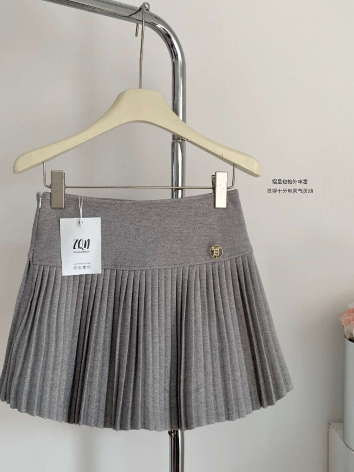 灰色毛呢百褶半身裙女秋冬季欧货学院风a字短裙弹力高腰显瘦裙子