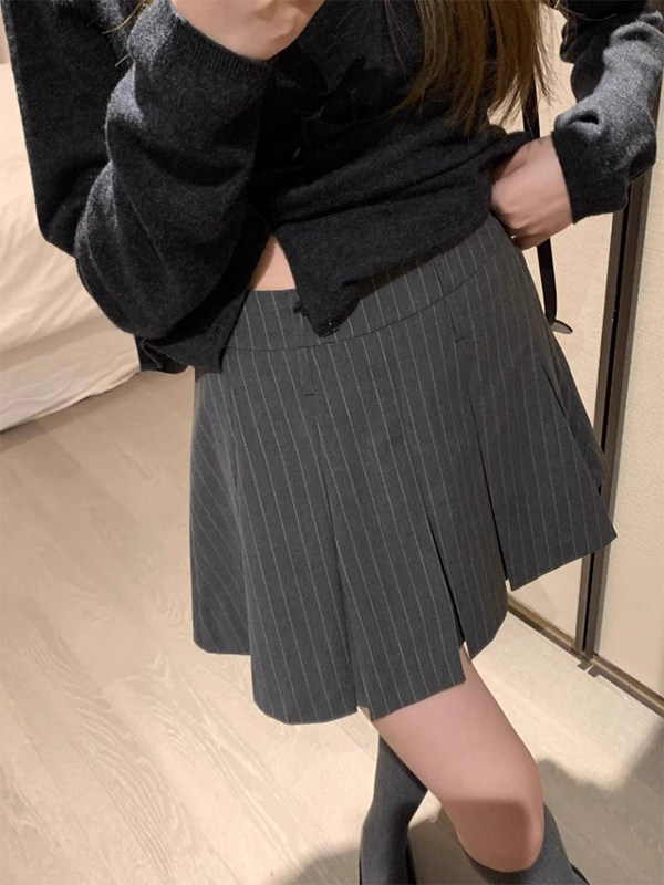 灰色条纹百褶裙女春秋欧货高腰显瘦A字裙小个子学院风半身裙短裙