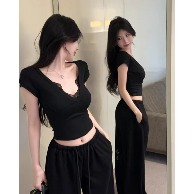 黑色正肩V领短袖T恤女春夏欧货时尚百搭修身显瘦蕾丝拼接性感上衣