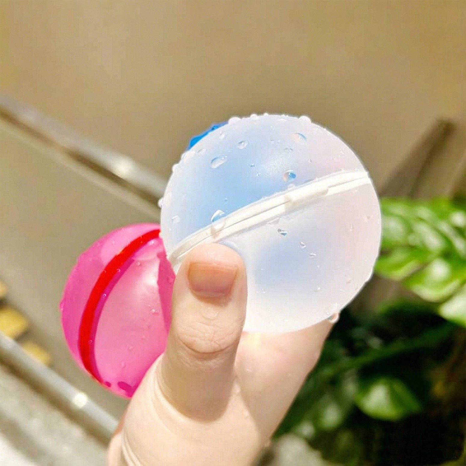 儿童水气球硅胶磁吸水爆球夏天户外打水仗玩水宝宝洗澡戏水玩具