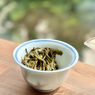 也无茶舍【古树生普】普洱班崴300年古树晒青绿茶 无量山生茶春茶