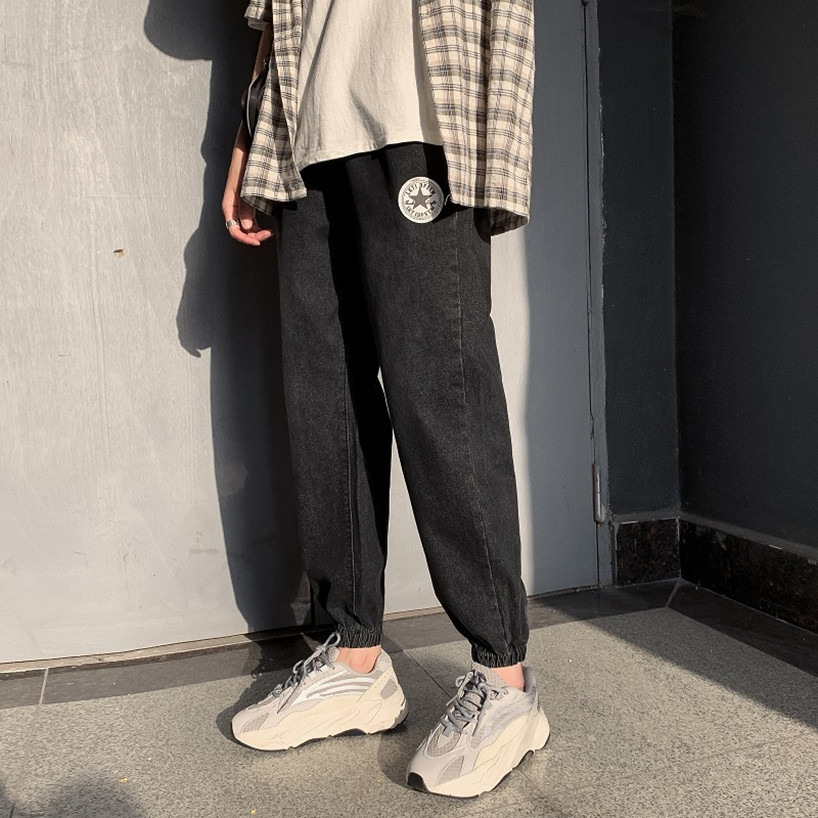 牛仔裤搭九分休闲松紧带潮流潮男版百日系港风哈伦男韩束脚裤子