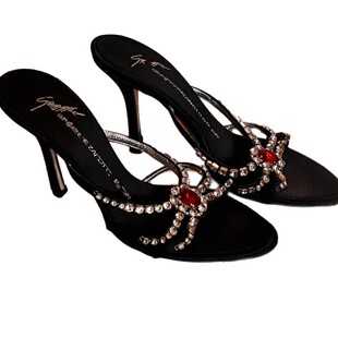 黑色缎面水钻高跟凉拖 红宝石细跟一字拖 性感宴会名媛女鞋