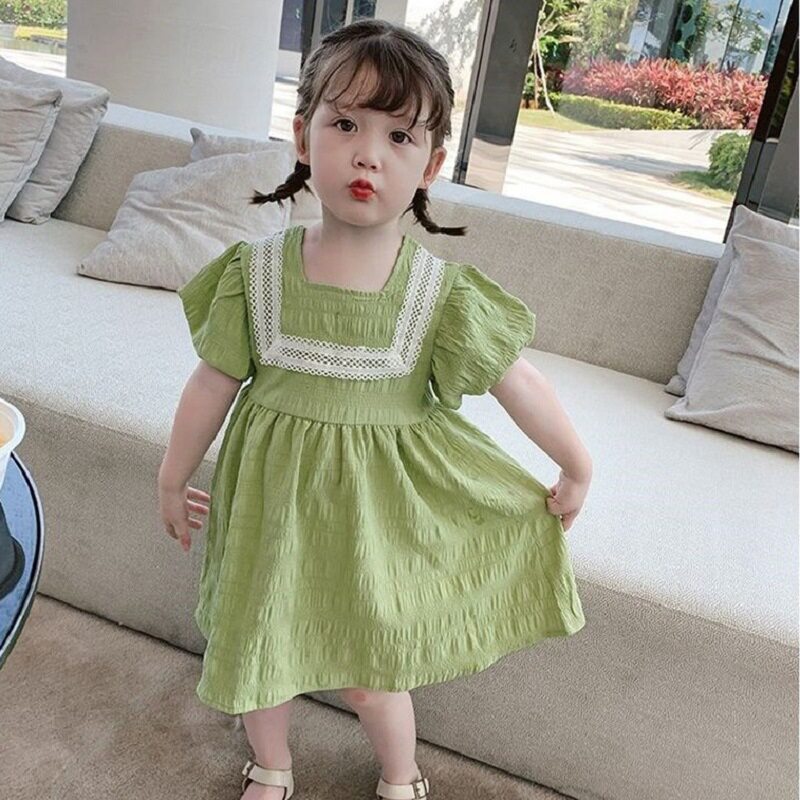 品牌专柜女童泡泡袖连衣裙