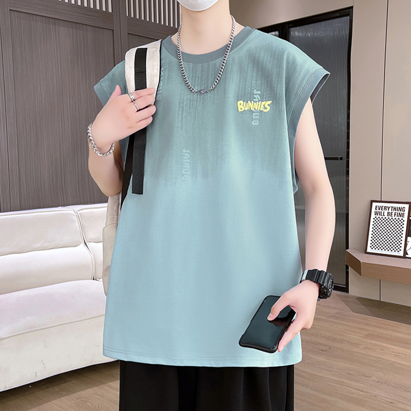 专柜渐变色背心男夏季薄款2026新款汗衫凉感坎肩运动休闲户外无袖