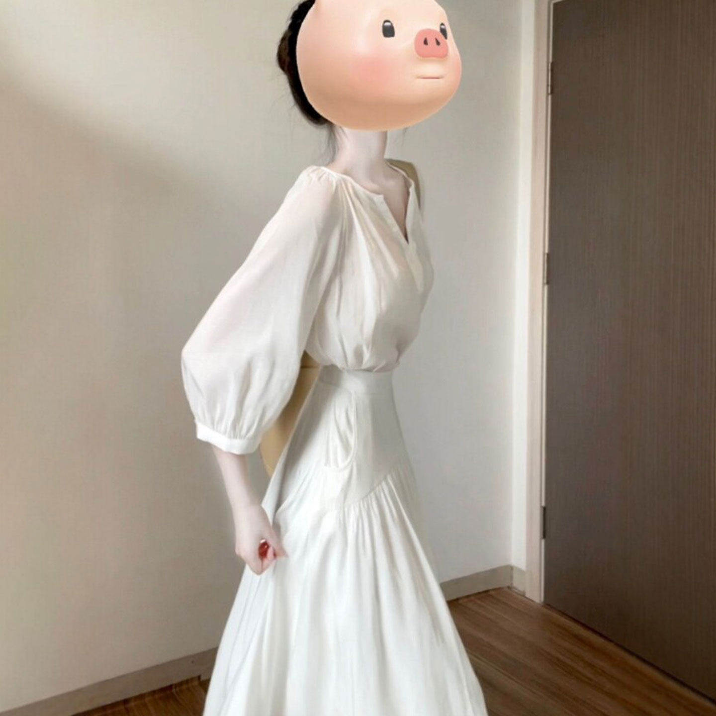 专柜法式温柔风巨好看的V领收腰显瘦仙女连衣裙小众时尚气质长裙2