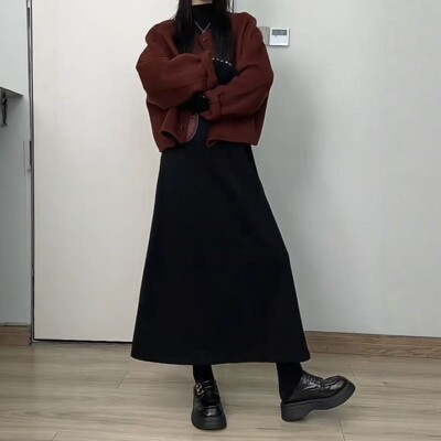 黑色加厚毛呢半身裙女秋