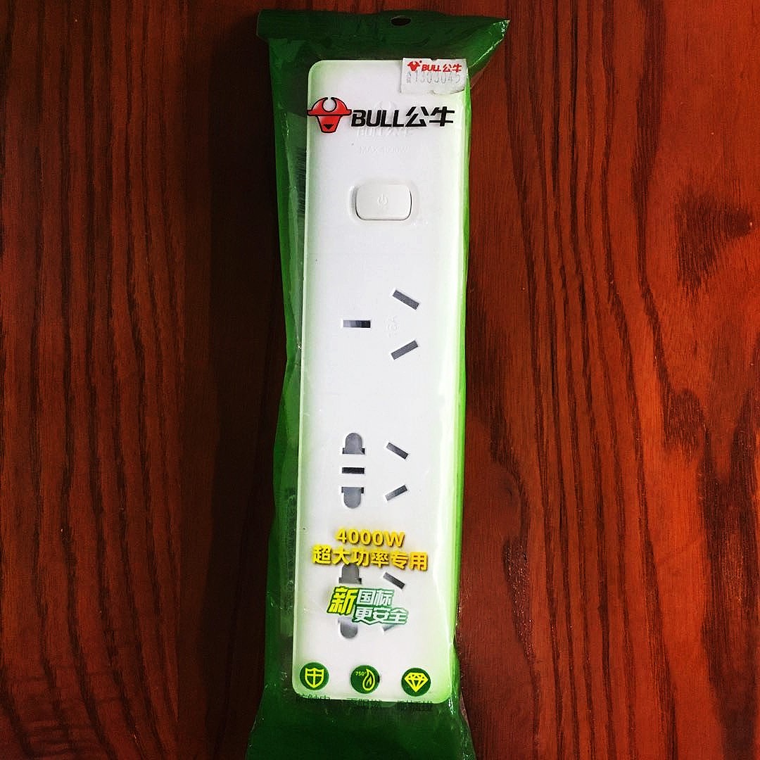 大功率无线插座4000W公牛GN-406D