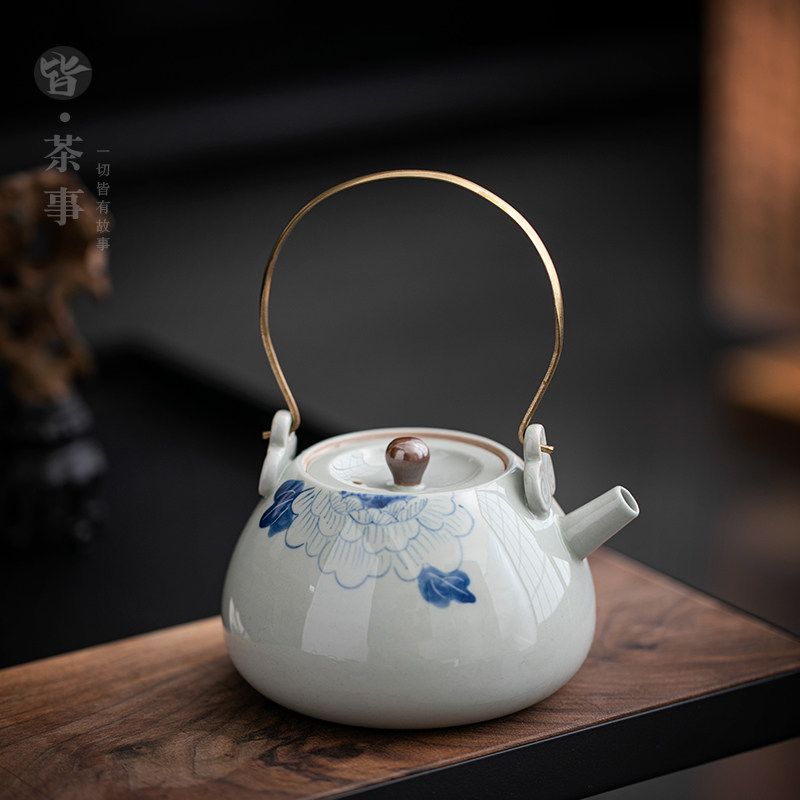 陶瓷提梁壶茶壶中式复古泡茶壶单壶青花手绘牡丹高档功夫茶具茶器