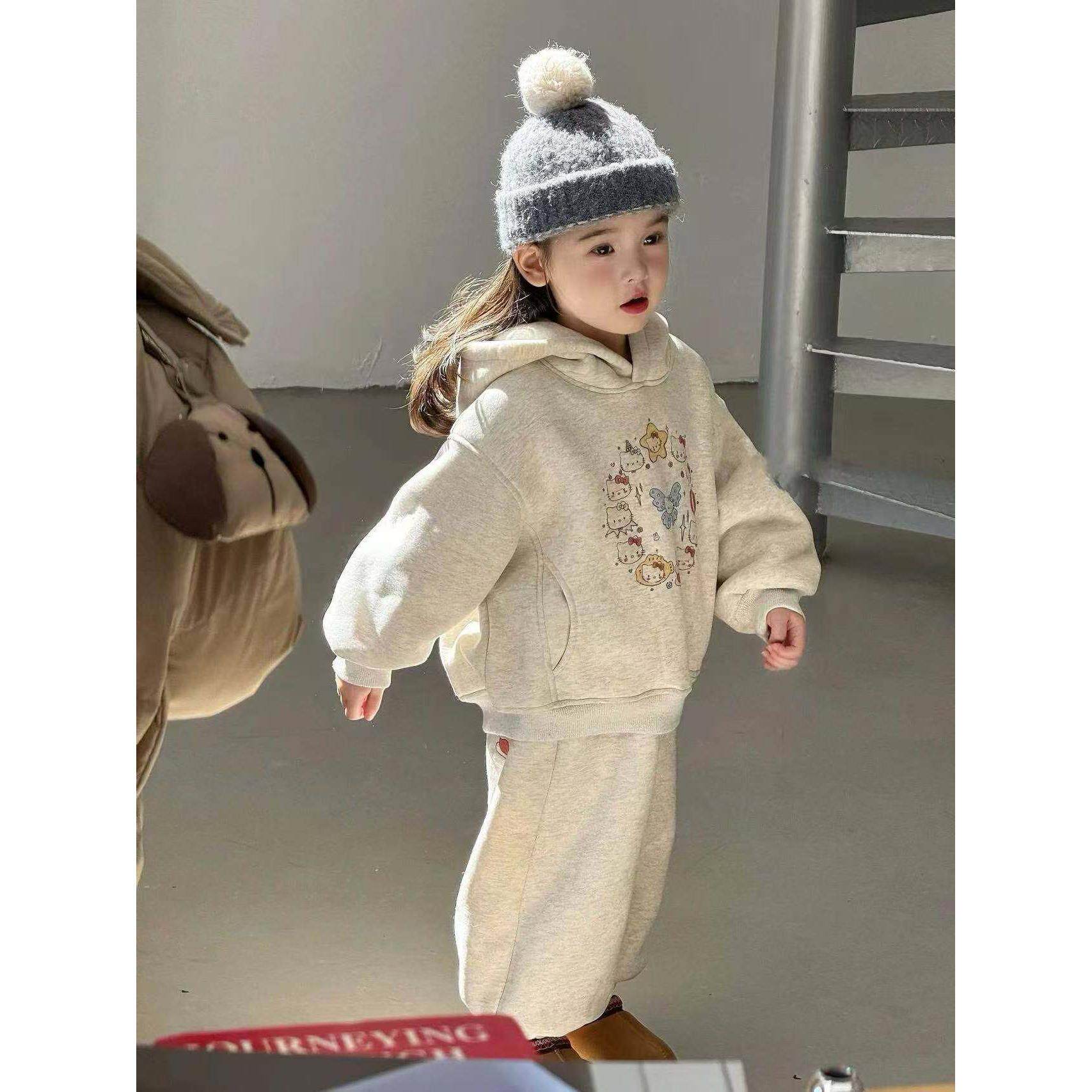女童套装2025秋冬新款女小童韩系可爱连帽卫衣加绒保暖卫裤两件套