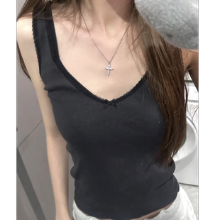 純色小花邊蝴蝶結V領吊帶背心女內搭無袖 打底外穿上衣 減標 純元
