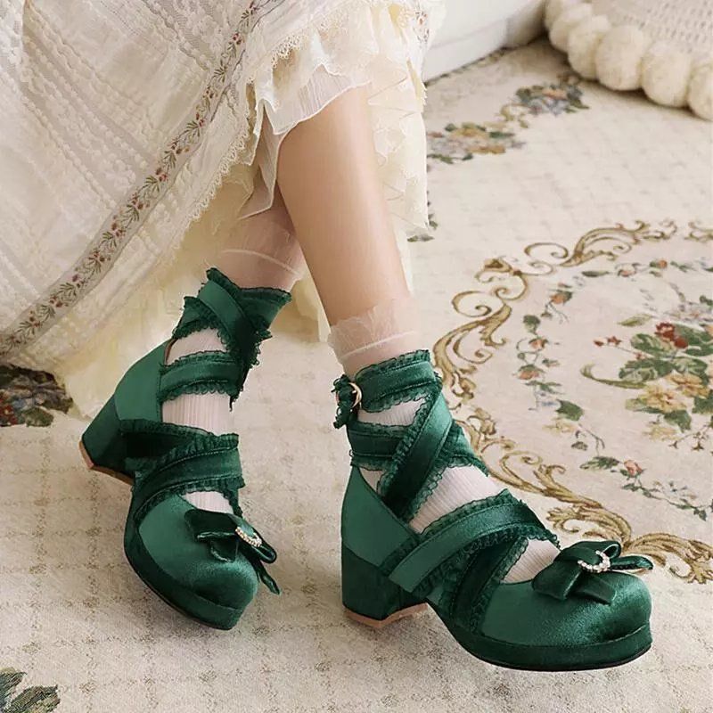 日系洛丽塔森女复古交叉带金丝绒公主洋装汉服旗袍高跟鞋lo鞋女鞋
