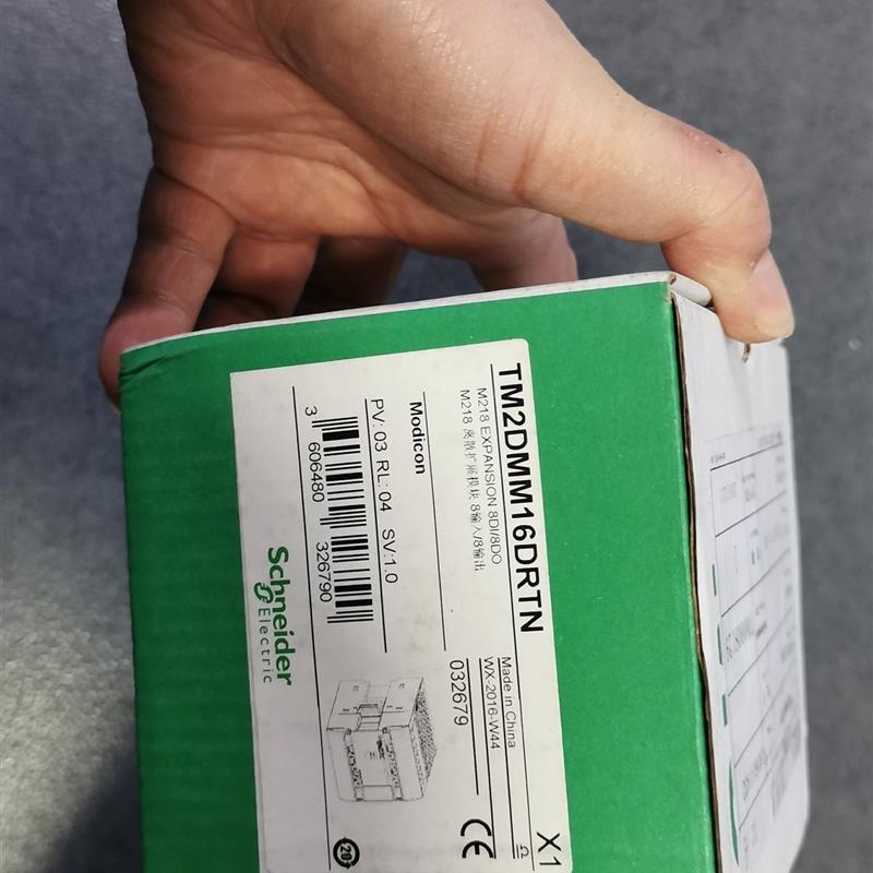 * TM2DMM16DRTN TWDLCAA10DRF 施耐德PLC模块 全新原装现货询价