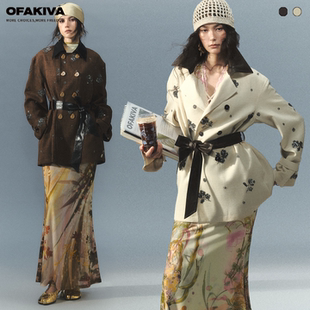OfAkiva“复古胶片”重磅钉珠刺绣风衣女双排扣撞色皮革拼接外套