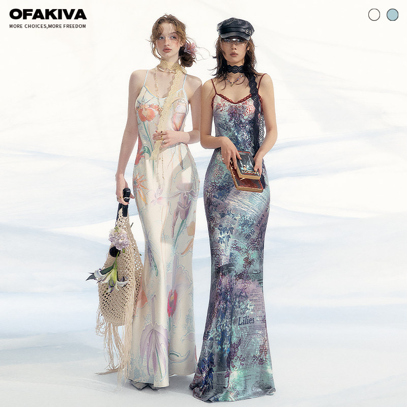 OfAkiva“植物学者”图鉴印花吊带连衣裙女斜裁外穿长裙
