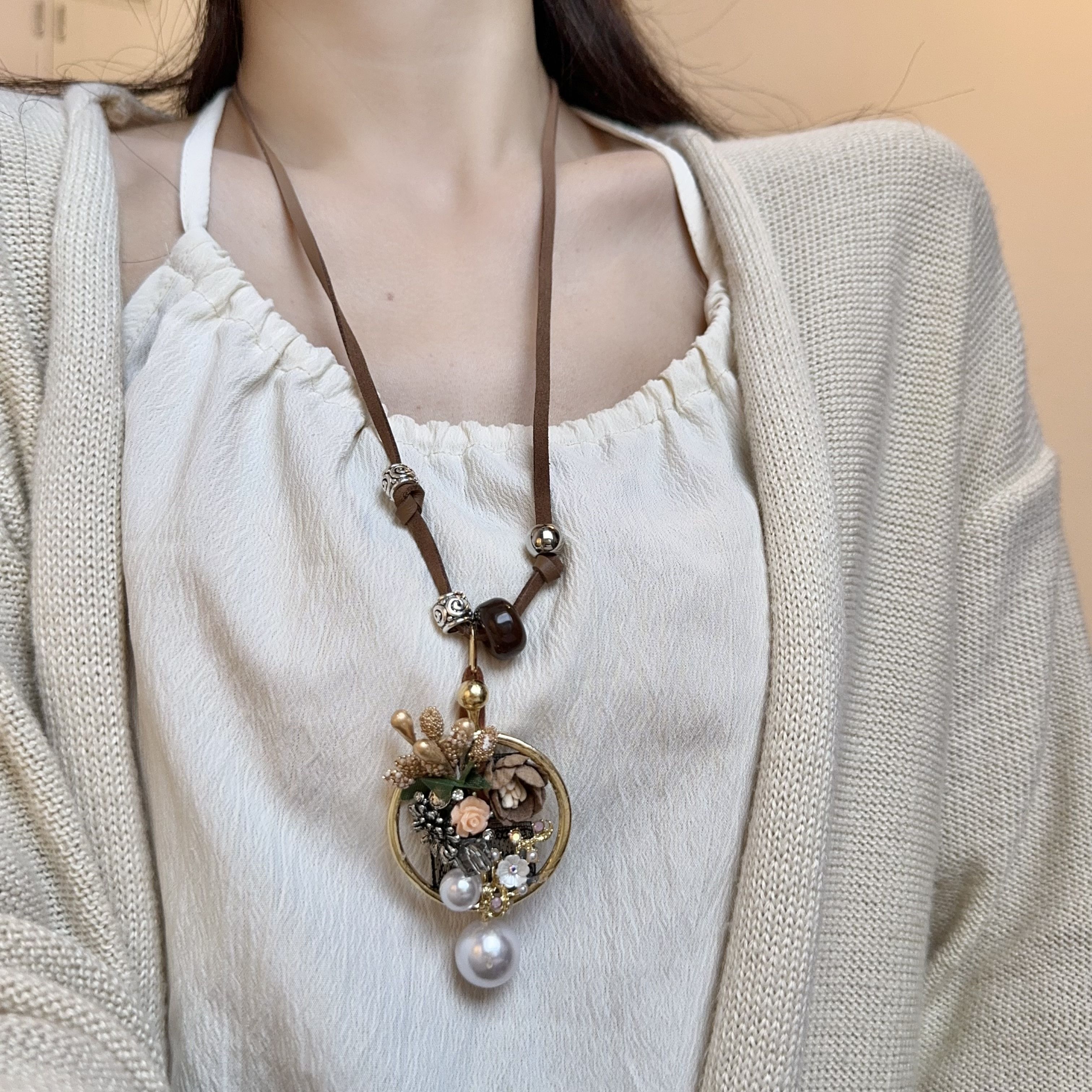 中古金属花朵吊坠项链女复古配饰