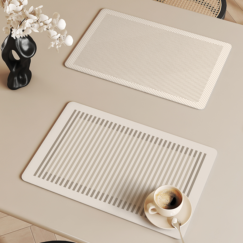 简约百搭餐垫防水防油防烫易打理