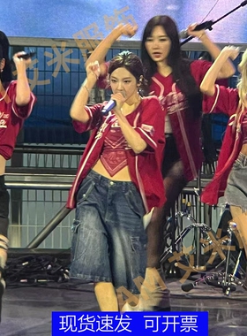 2024新款韩舞女团aespa柳智敏kpop学生街舞演出服红色美式棒球服