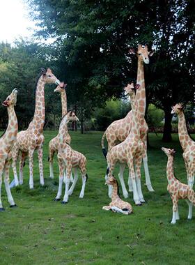 仿真长颈鹿玻璃钢雕塑户外大型发光假动物模型幼儿园装饰落地摆件