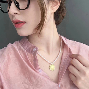 奥米迪奥白百合同款彗星恶魔之眼天然珍珠项链法式圆牌颈链锁骨链