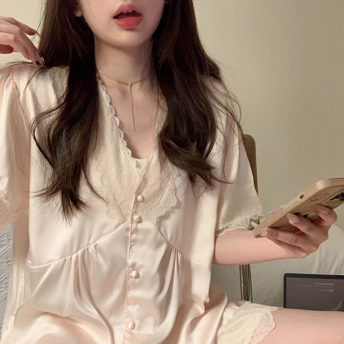 2025新款纯欲风蕾丝边睡衣女