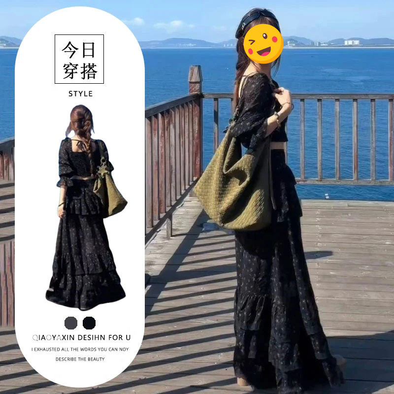 2026年新款纯欲风修身辣妹方领上衣黑色碎花裙港味别致百搭两件套