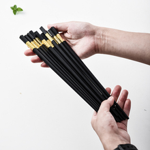 快子韩版 创意日式 尖头筷子 耐温防滑家庭装 北欧合金筷子家用个性
