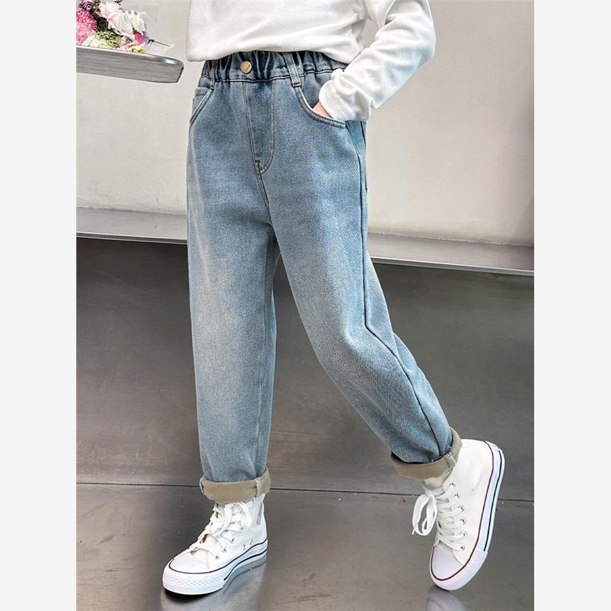 采购产品女孩的裤子,牛