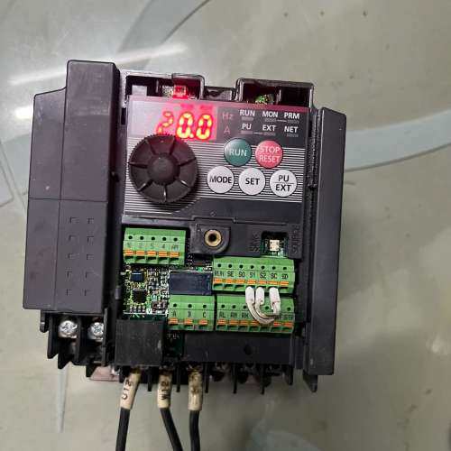 议价FR-D740-0.75K-CHT  闲置三菱变频器，实图，