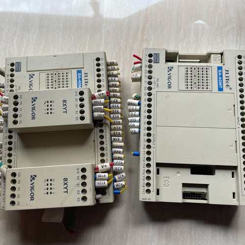 议价丰炜PLC，VIGOR模块控制器SA-40MT-D拆下，