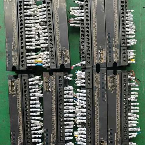 议价三菱远程模块接线排AJ65SBTB3-16D
