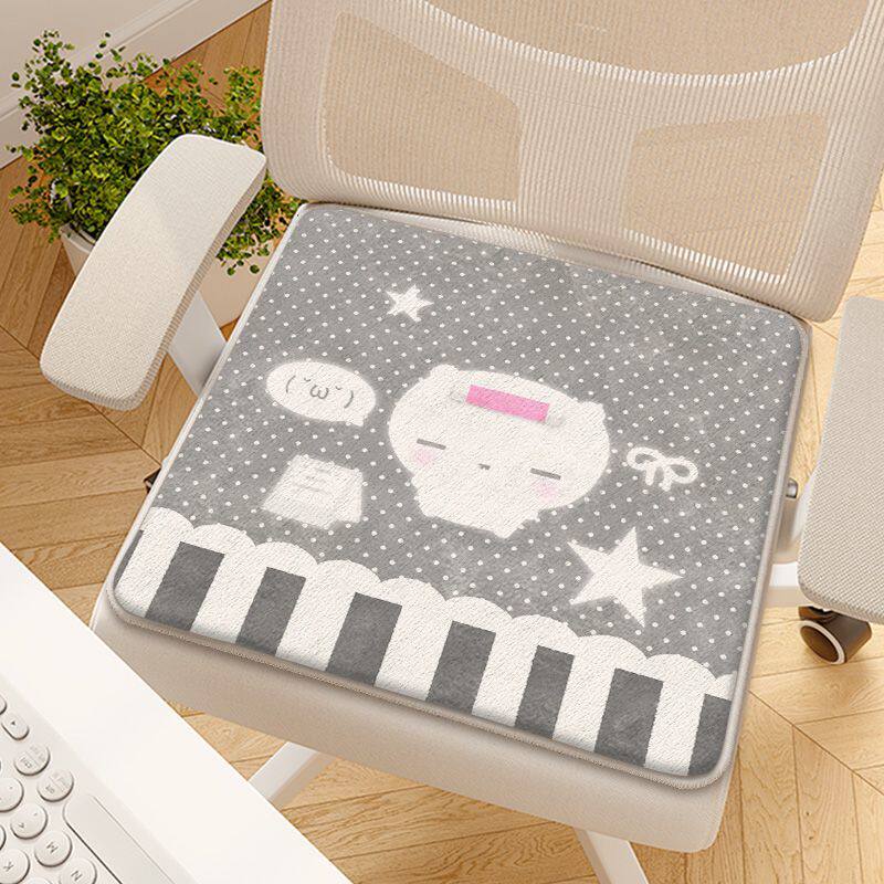 可爱卡通毛绒坐垫天鹅绒柔软办公室打工人学生宿舍通用型座椅垫子