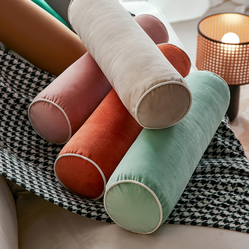 丝绒滚边糖果抱枕异形