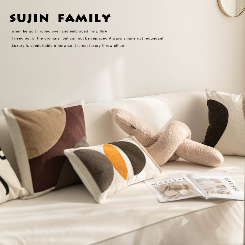 枕绣花抱枕样板房客厅沙发民宿抱