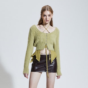 Painorpleasure2022秋新款辣妹长袖针织开衫女短款软糯糯毛衣外套