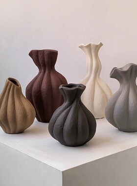 侘寂风异形艺术陶瓷小花瓶