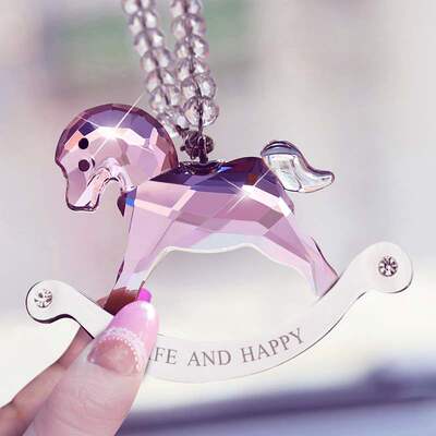 可爱水晶后视镜小马女士汽车挂件