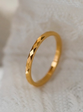 钛钢高级个性菱形水波纹戒指男女小众简约气质闺蜜食指环