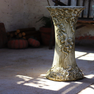 新品小花农-手工红陶罗马柱子底座立体浮雕葡萄柱子葡萄奖杯花盆