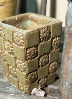 小花农新品手压粗陶方格子花盆