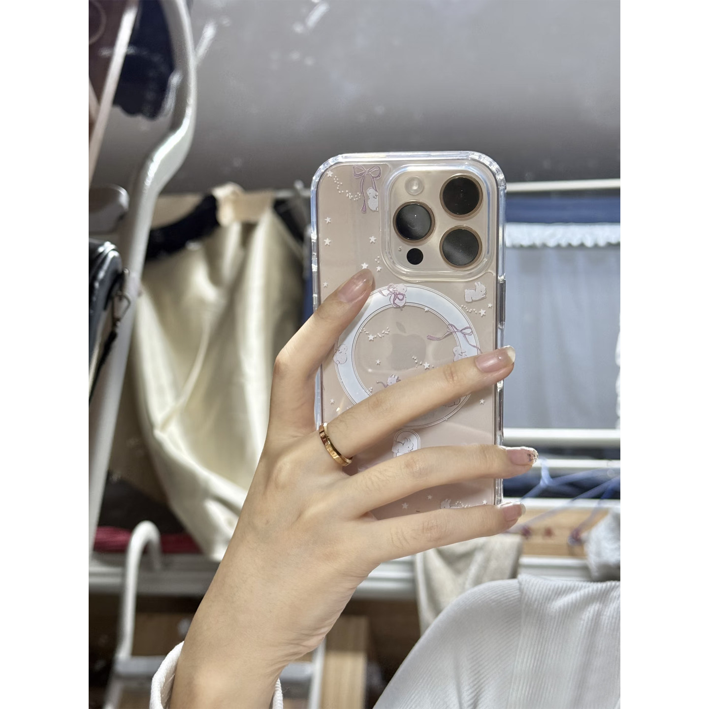 可爱卡通蝴蝶结小兔子适用苹果17promax手机壳iPhone 16pro透明硅胶防摔亚克力磁吸壳15/14/13硬壳大孔保护套