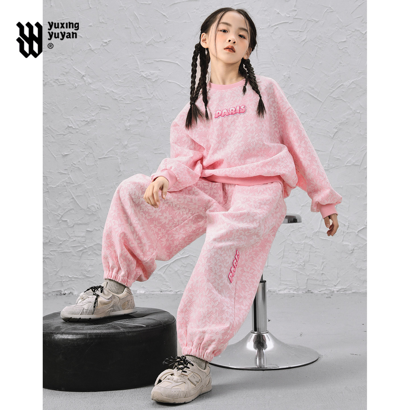 女童卫衣套装2026春秋新款中大童运动休闲超好看的儿童春装两件套图片