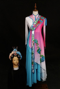 出租定制舞蹈艺道演出服独舞表演服装租赁