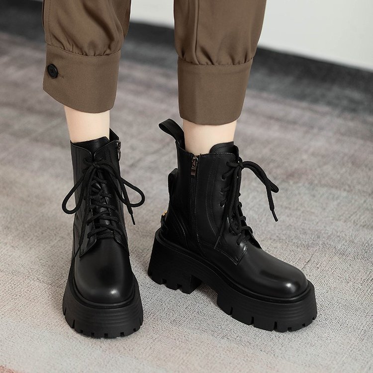 英伦风厚底马丁靴女2025秋冬新款系带加绒松糕机车靴粗跟短靴