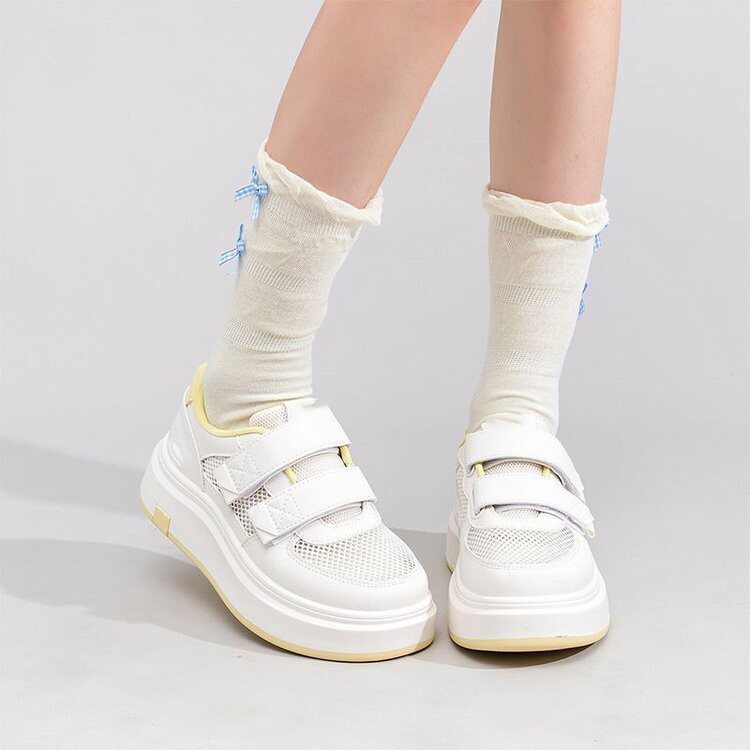 厚底小白鞋女2026夏季新款魔术贴板鞋网面镂空透气学生运动休闲鞋