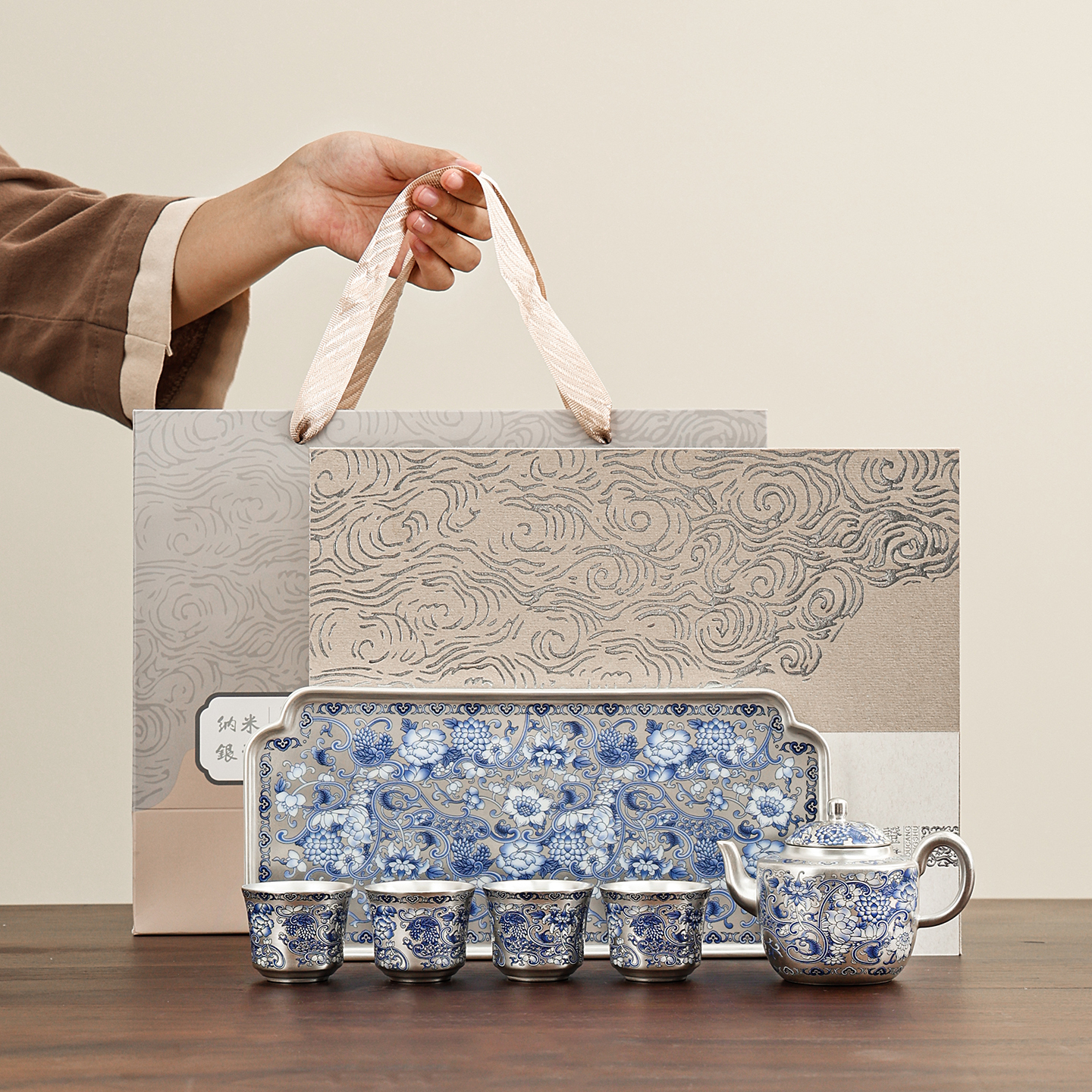 送长辈生日乔迁买什么东西礼品