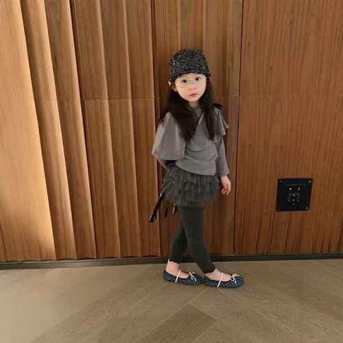 女童2026秋季灰色长袖打底衫披肩套装网纱屁帘打底裤三件套18028