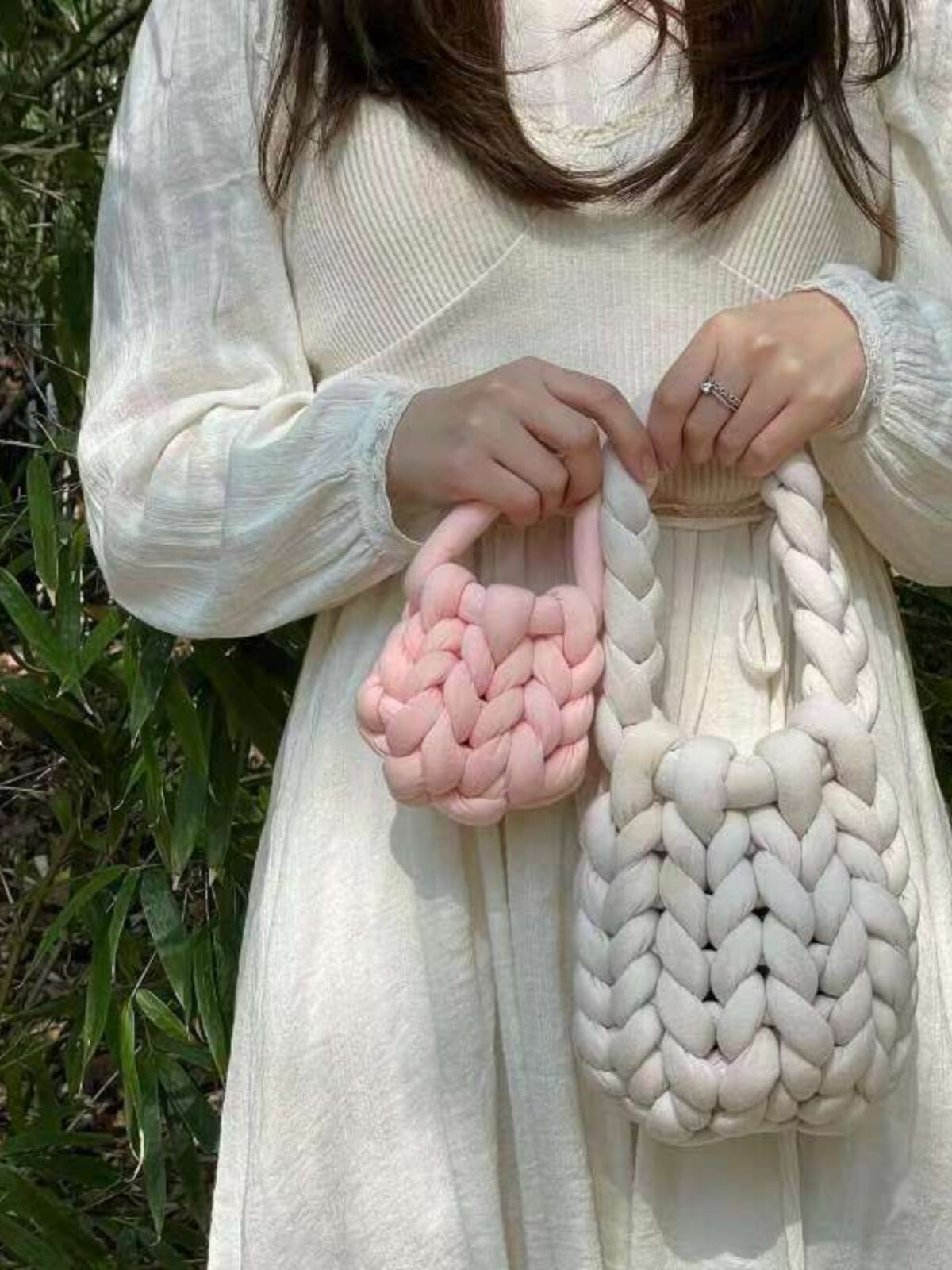 A BAG MATERIAL PACKAGE INS NET CELEBRITY HAND-KNITTED HOMEMADE ICELAND WOOL BRAID BAG KOREAN POPULAR MESSENGER BAG AUTUMN AND WINTER